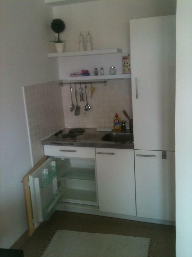 Apartmani Neva Supetar Ngoại thất bức ảnh